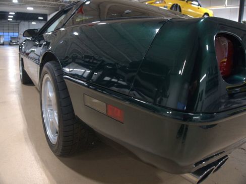 Used 1995 Chevrolet Corvette Coupe image 19