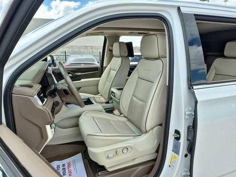 Used 2021 GMC Yukon Denali w/ Denali Ultimate Package image 5