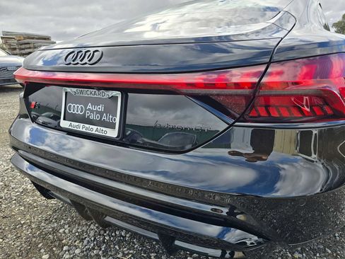 New 2026 Audi S e-tron GT Prestige image 15