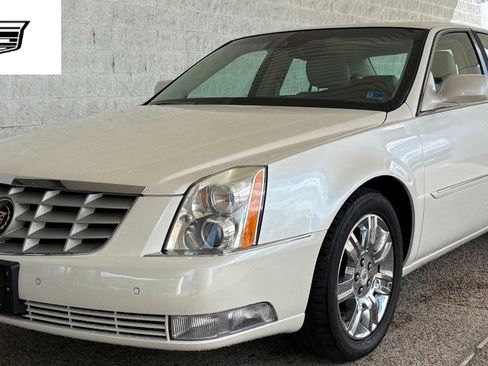 Used 2010 Cadillac DTS Platinum FWD image 1
