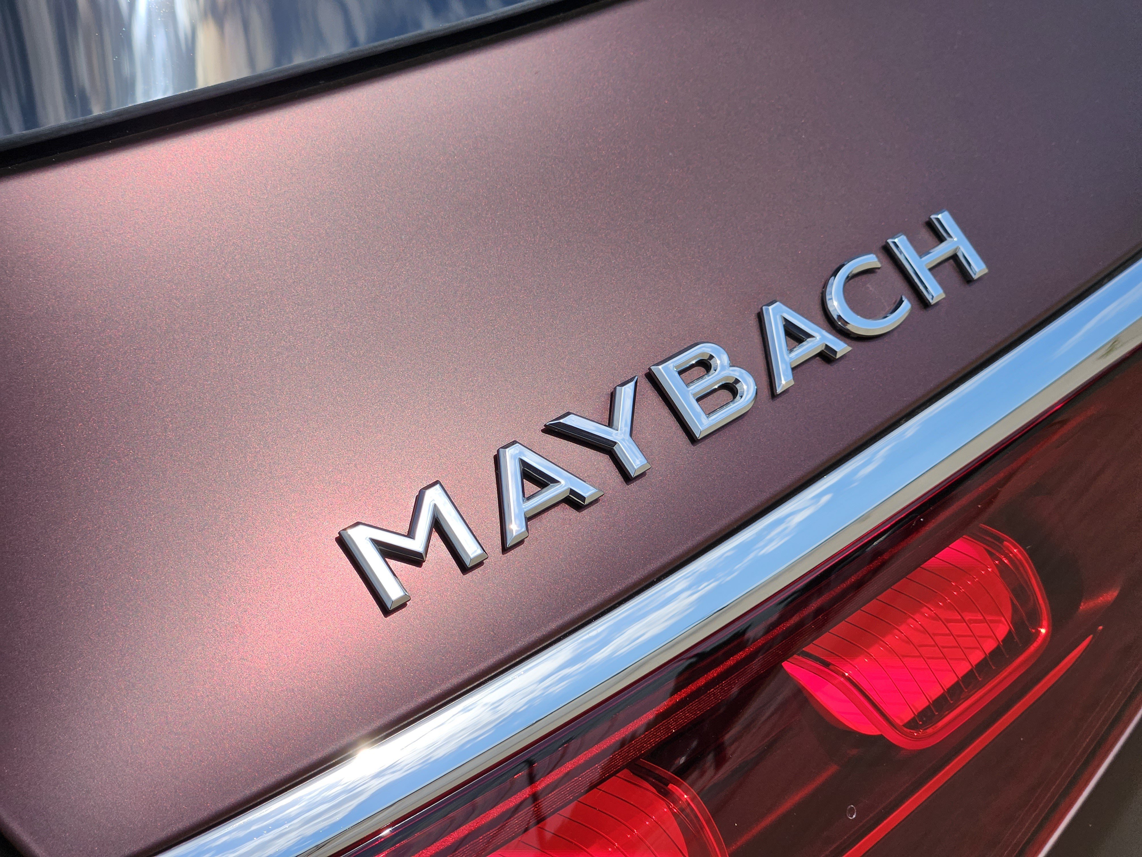 Used 2025 Mercedes-Benz Maybach GLS 600 4MATIC image 33