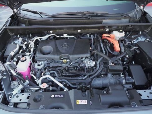 Certified 2023 Toyota RAV4 SE image 8