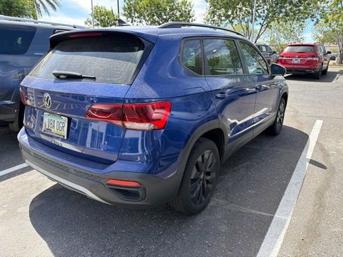 Used 2023 Volkswagen Taos S FWD image 3