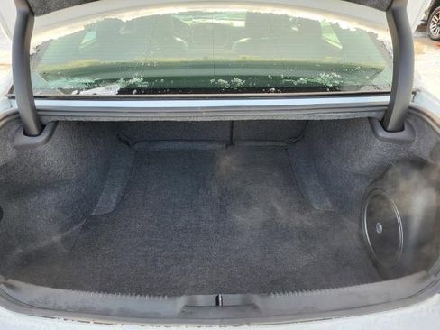 Used 2023 Chrysler 300 Touring L w/ Popular Equipment Group image 7