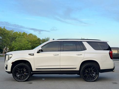 Used 2021 GMC Yukon Denali w/ Denali Ultimate Package AWD/4WD image 6