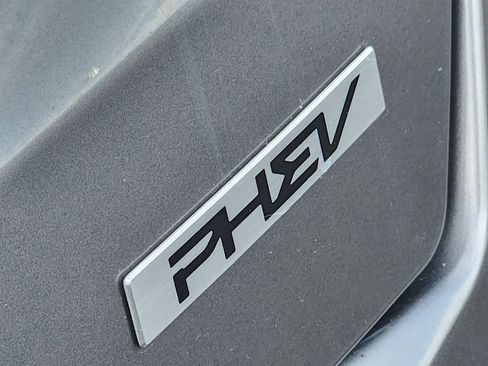 Certified 2025 Kia Sorento EX image 14