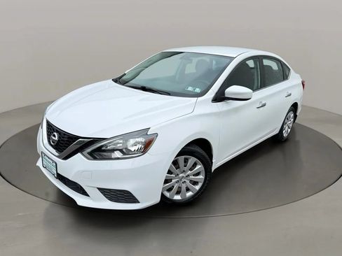 Used 2019 Nissan Sentra S FWD image 4