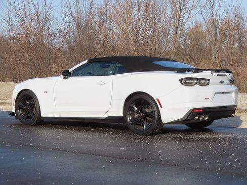 Used 2020 Chevrolet Camaro SS image 30