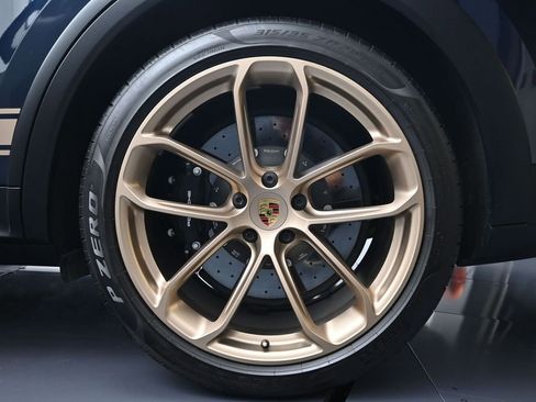Certified 2024 Porsche Cayenne Turbo GT AWD/4WD image 34