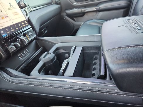 Used 2024 RAM 1500 Limited w/ Trailer Tow Group image 20