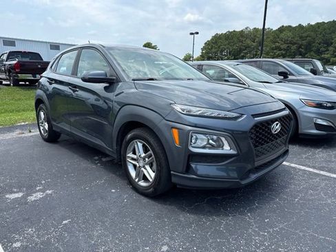 Used 2019 Hyundai Kona SE FWD image 2