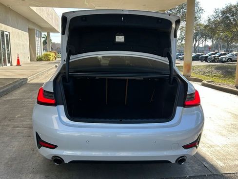 Used 2019 BMW 330i Sedan w/ Driving Assistance Package image 29