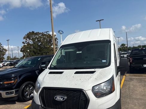 Used 2026 Ford Transit 350 148 High Roof Extended RWD image 2