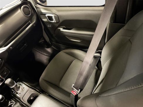 Used 2023 Jeep Wrangler Sport S w/ Sun And Sound Package image 22