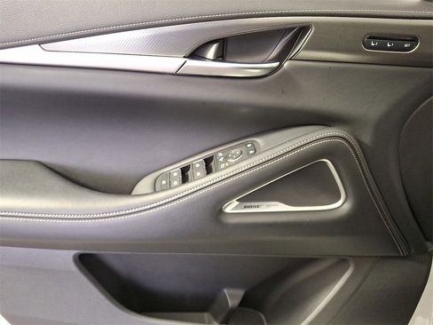 Certified 2025 INFINITI QX60 Luxe image 18