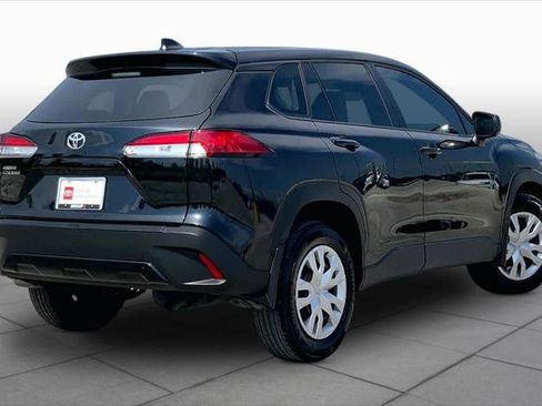 Certified 2025 Toyota Corolla Cross L FWD image 13