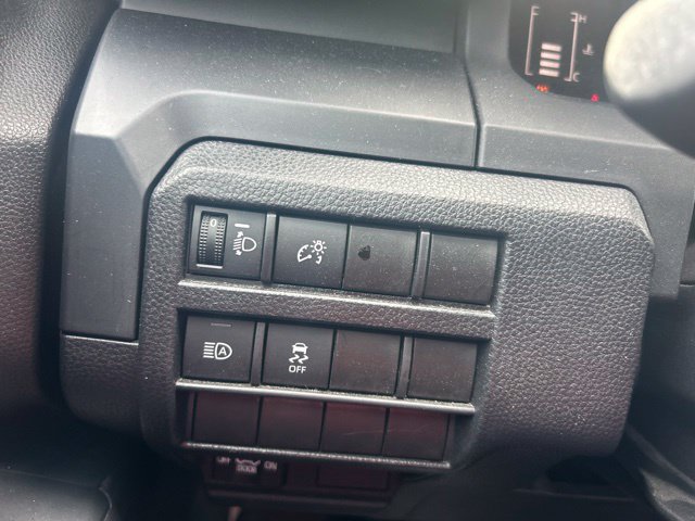 Used 2024 Toyota Tacoma SR RWD image 18