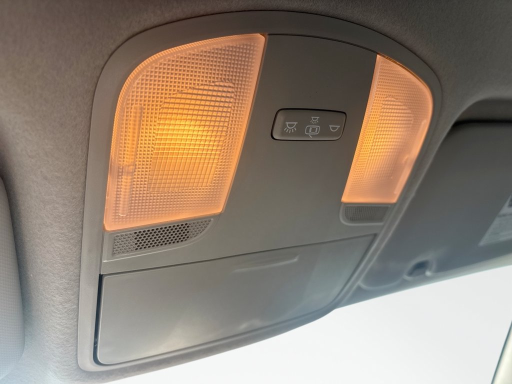 Used 2023 Kia Rio LX FWD image 40