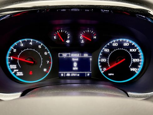 Used 2023 Chevrolet Traverse LS AWD/4WD image 13