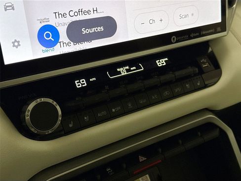 Certified 2023 Toyota Sequoia Capstone image 28