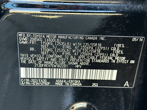 Used 2014 Toyota RAV4 Limited w/ Technology Package image 53