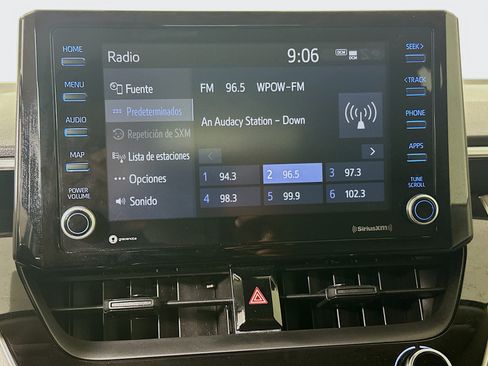 Used 2022 Toyota Corolla LE FWD image 23