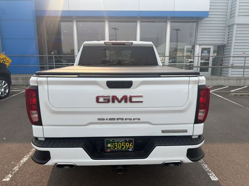 Used 2024 GMC Sierra 1500 Elevation w/ X31 Off-Road Package AWD/4WD image 5