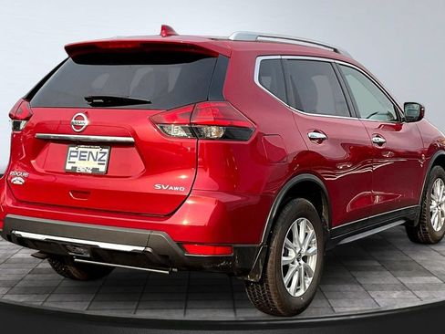 Used 2017 Nissan Rogue SV AWD/4WD image 6