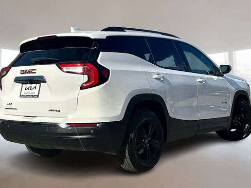 Used 2022 GMC Terrain AT4 w/ Infotainment Package II image 6