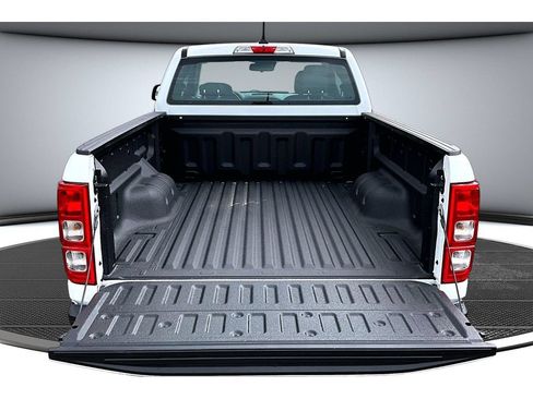 Used 2022 Ford Ranger XL w/ Equipment Group 101A High RWD image 40