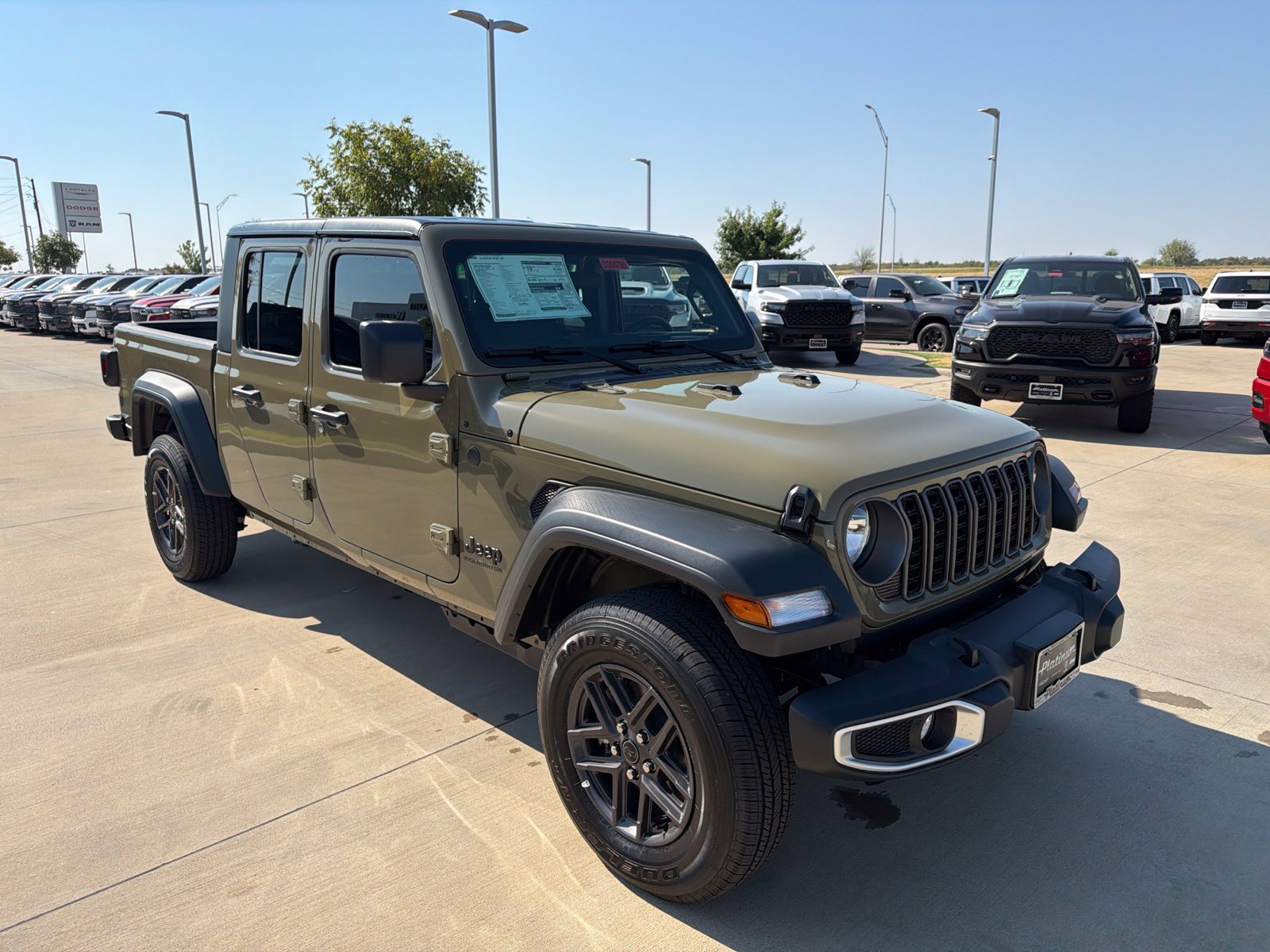 New 2026 Jeep Gladiator Sport AWD/4WD image 7