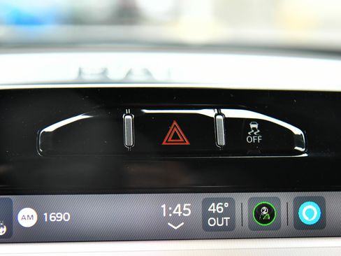 Used 2024 RAM 2500 Laramie image 30