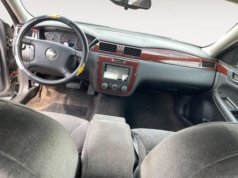 Used 2006 Chevrolet Impala LS FWD image 10