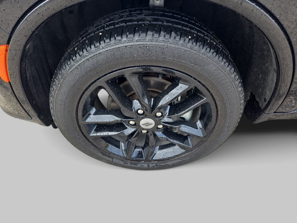 Used 2023 Dodge Durango GT AWD/4WD image 17