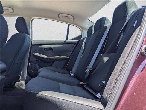 Used 2024 Nissan Sentra SV FWD image 18