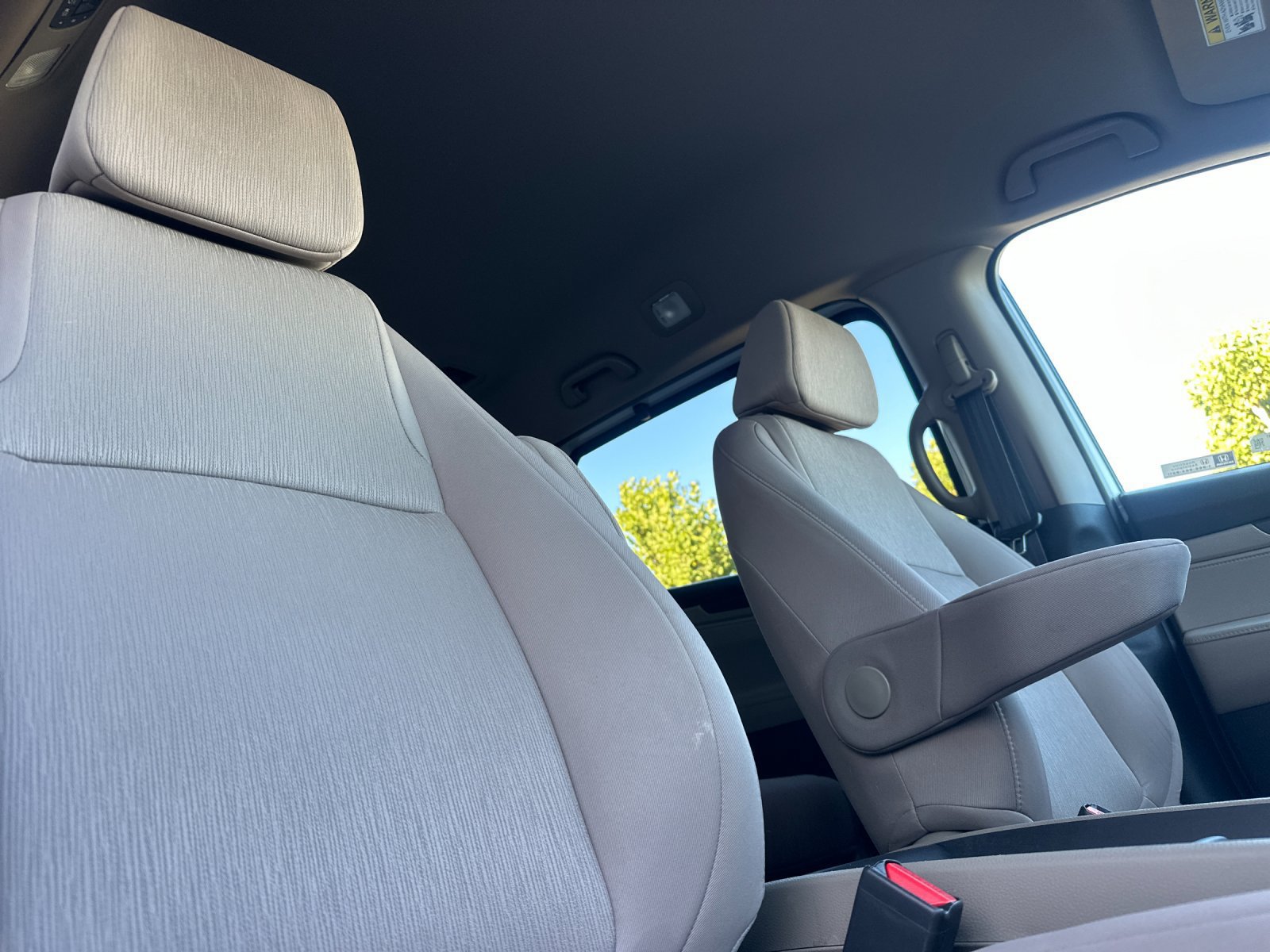 Used 2021 Honda Odyssey EX image 19