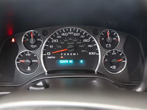Used 2016 Chevrolet Express 3500 LT w/ LT Preferred Equipment Group RWD image 19