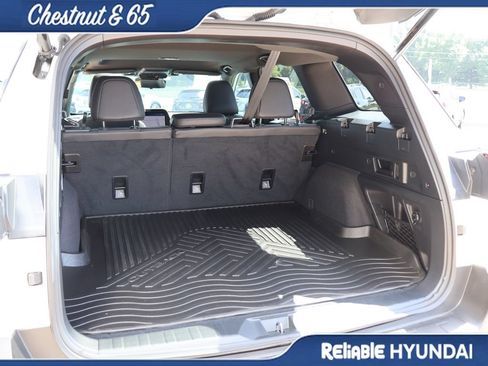 Used 2026 Subaru Outback Touring XT AWD/4WD image 16