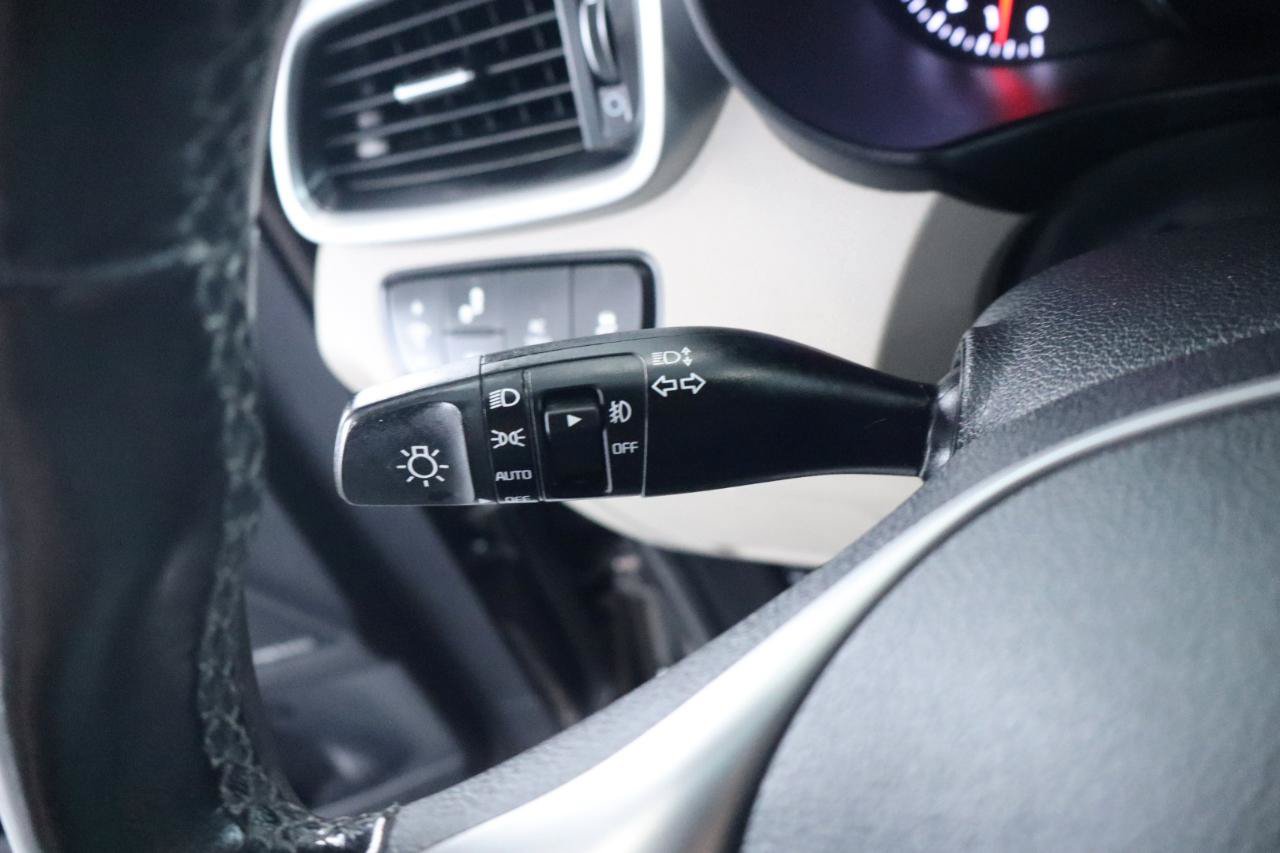 Used 2019 Kia Sorento EX w/ EX Touring Package FWD image 24