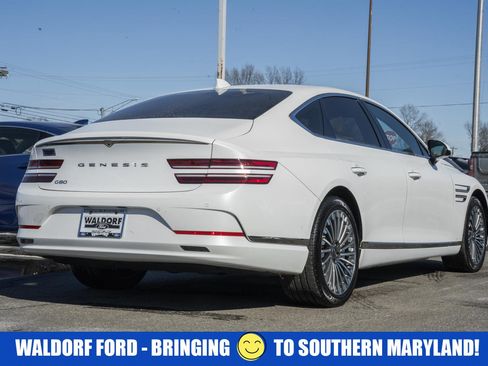 Used 2024 Genesis G80 image 4