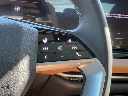 Used 2025 Audi A5 2.0T Premium w/ Convenience Package image 18