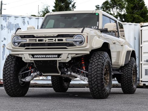 New 2025 Ford Bronco Raptor AWD/4WD image 8