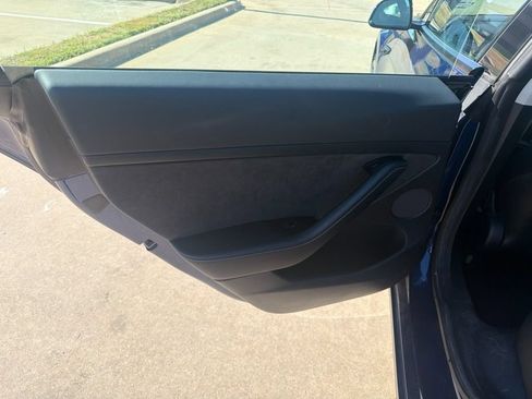 Used 2021 Tesla Model 3 Standard Range Plus RWD image 16