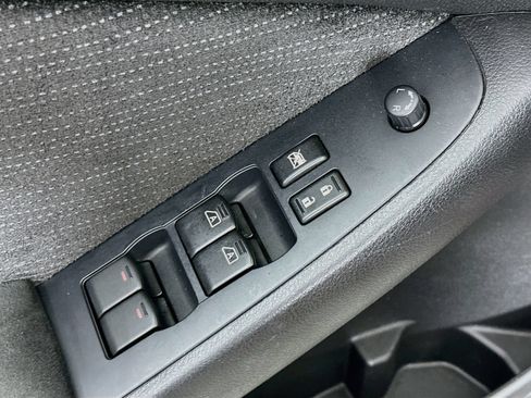 Used 2012 Nissan Altima 2.5 S w/ 20th Anniversary Pkg FWD image 16