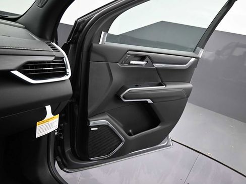 New 2026 GMC Acadia Elevation AWD/4WD image 19