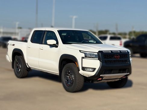 New 2026 Nissan Frontier PRO-4X w/ Tow Package AWD/4WD image 5