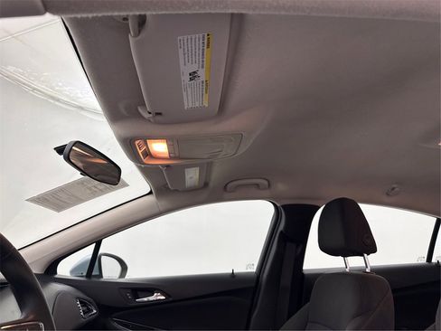 Used 2017 Chevrolet Cruze LT w/ Convenience Package image 28