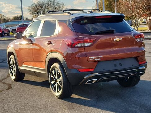 Used 2021 Chevrolet TrailBlazer ACTIV w/ Sun and Liftgate Package image 4