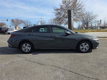 Certified 2024 Hyundai Elantra SE