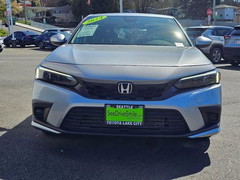 Used 2024 Honda Civic EX-L image 2
